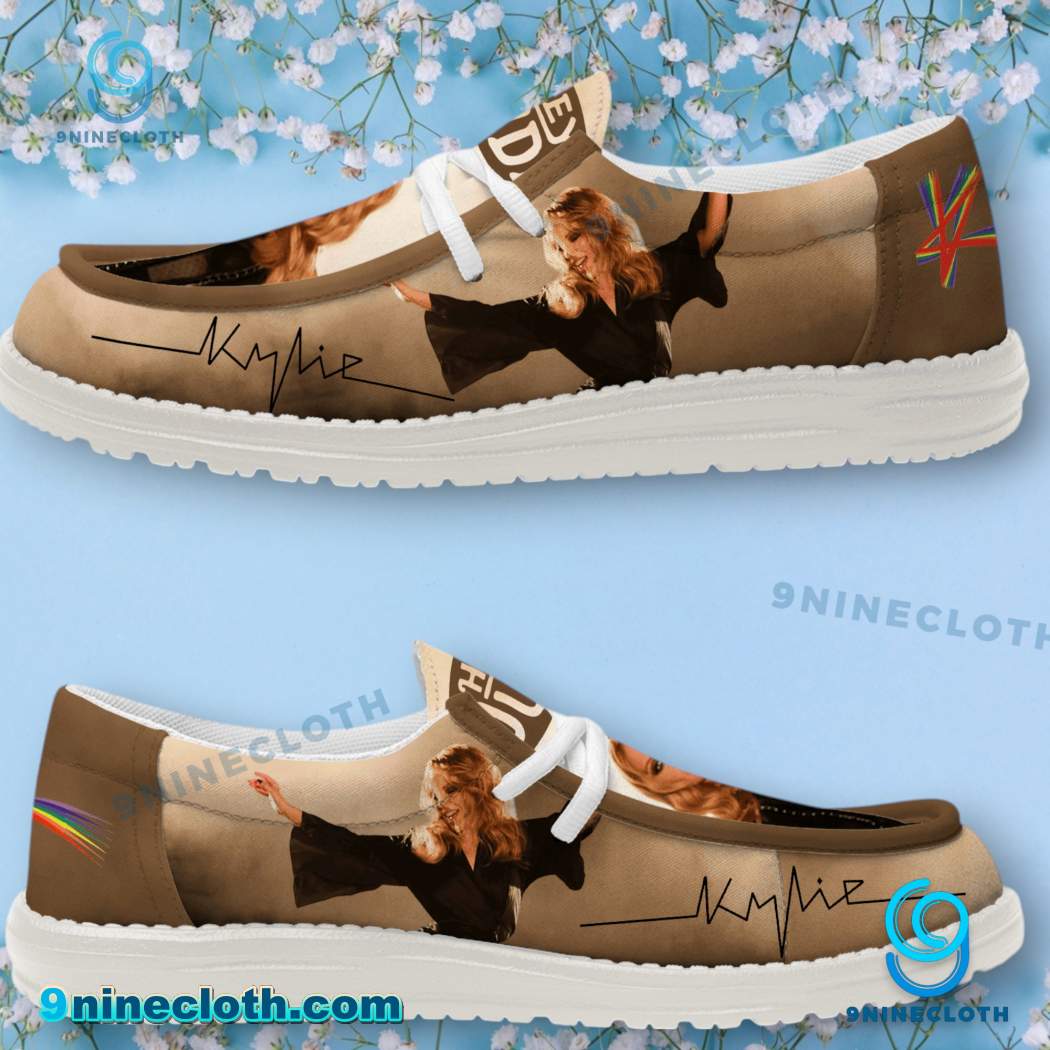 Kylie Minogue Lace Up Loafers 2026