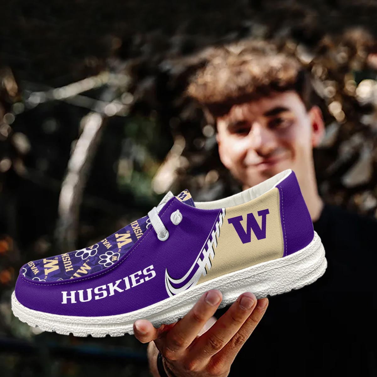 Washington Huskies Lace Up Loafers 2026
