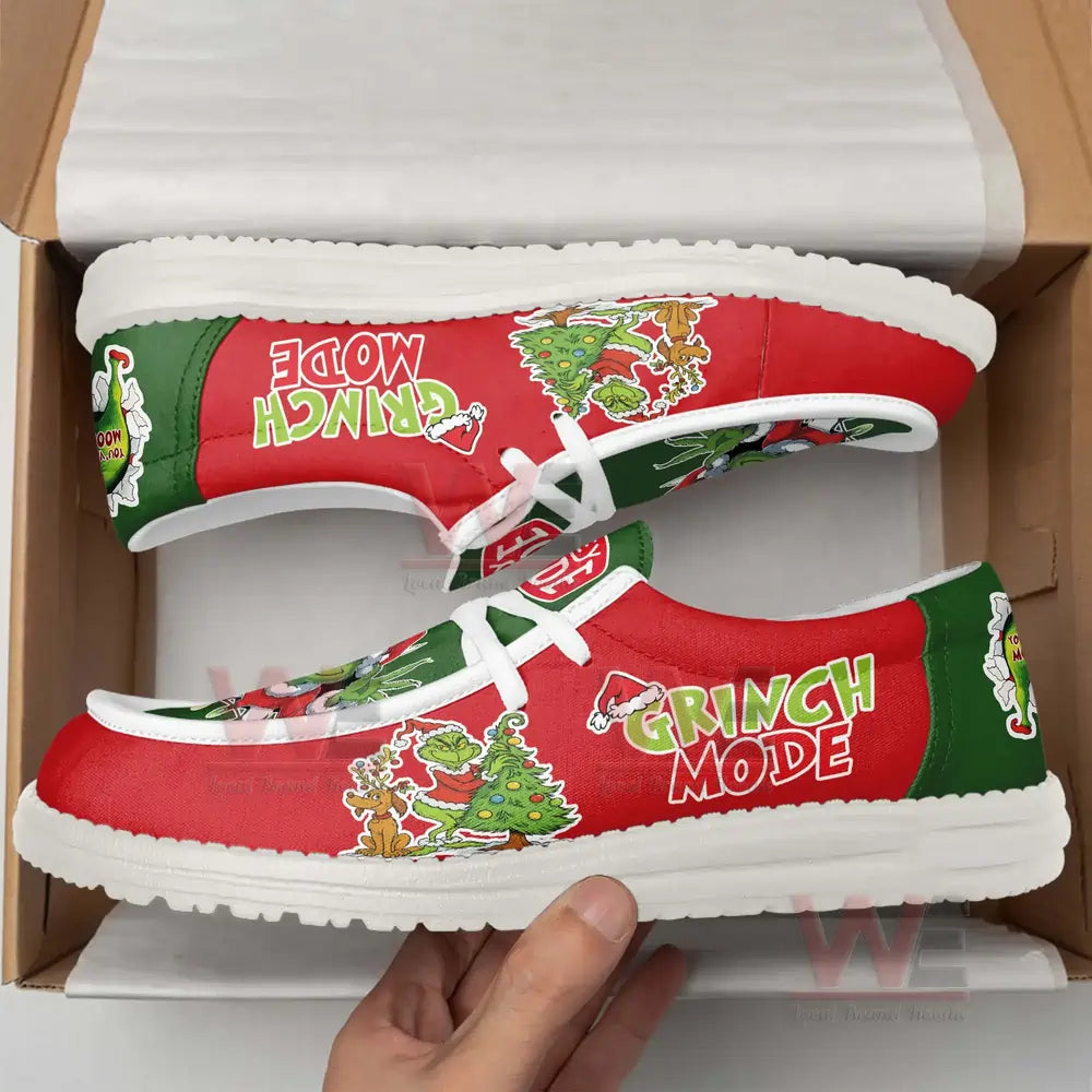 The Grinch Lace Up Loafers 2026